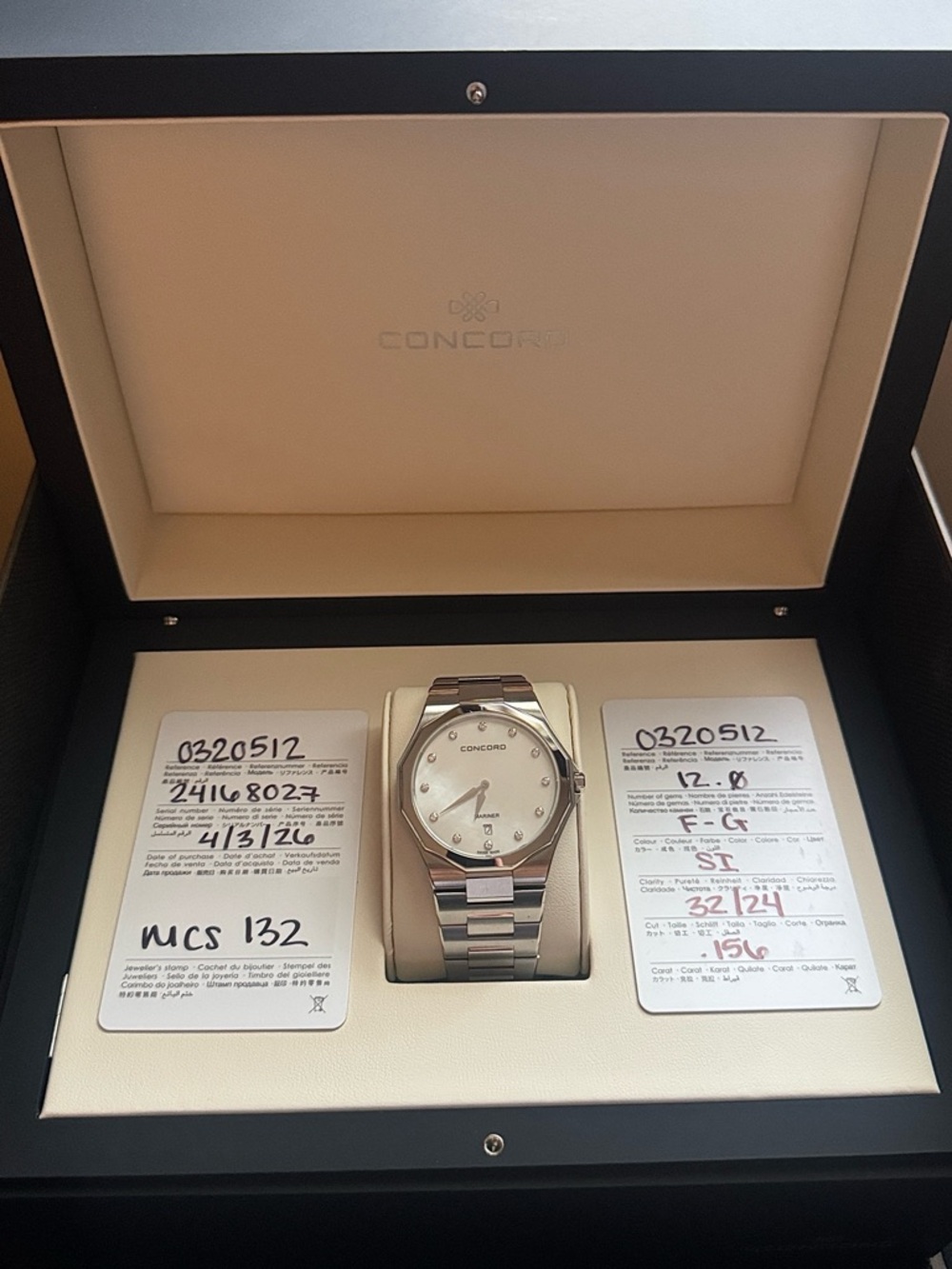 Concord Mariner Diamond MOP Dial 40mm Swiss Luxury Watch Full Set Ref. 0320512 - Picture 3 of 7